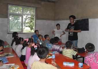 “服務奉獻在基層,支教支農為明天”—中國礦大安全學院實踐團支教徐州橋上村幼兒園