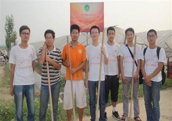 青春在田野放歌——礦大學子“三下鄉”開展支農服務活動