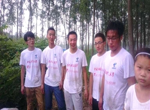 “雨後施肥,感悟生活”-中礦大“放飛夢想,攜愛同行”支教團別樣支教體驗