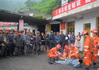 敘永煤礦:安全谘詢日,開展係列活動
