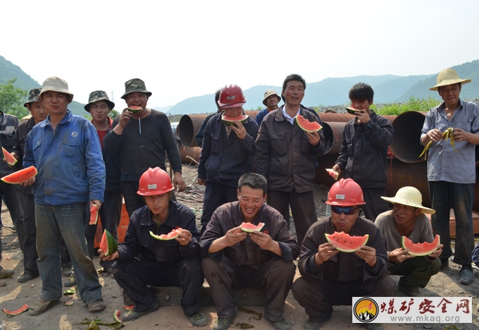 雙龍煤業:粽子獻給最可愛的人