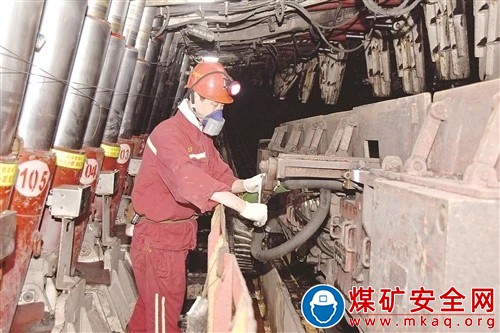 徐礦建成國家首批江蘇首個智能化示範煤礦