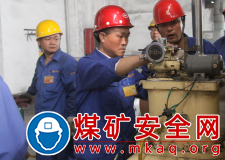陝煤蒲白熱電公司：“今天我是檢修工”