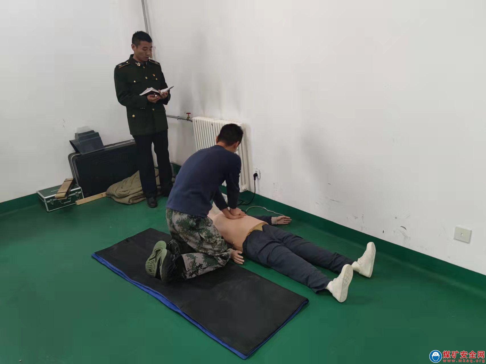 蒲白救護消防大隊袁大灘中隊強化應急救援訓練提高隊伍實戰能力