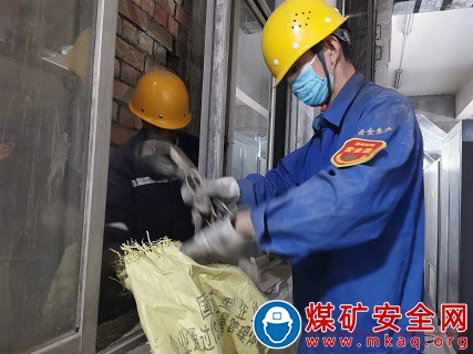 陝煤蒲白熱電公司：當好 “責任人”  站好安全崗的王子峰