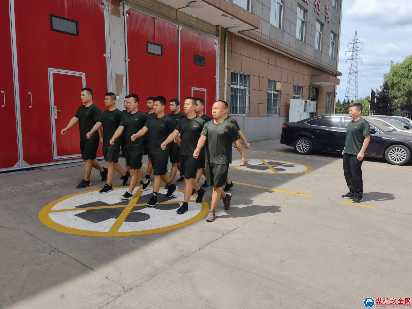 蒲白救護消防大隊 強化隊列訓練  提升隊伍形象
