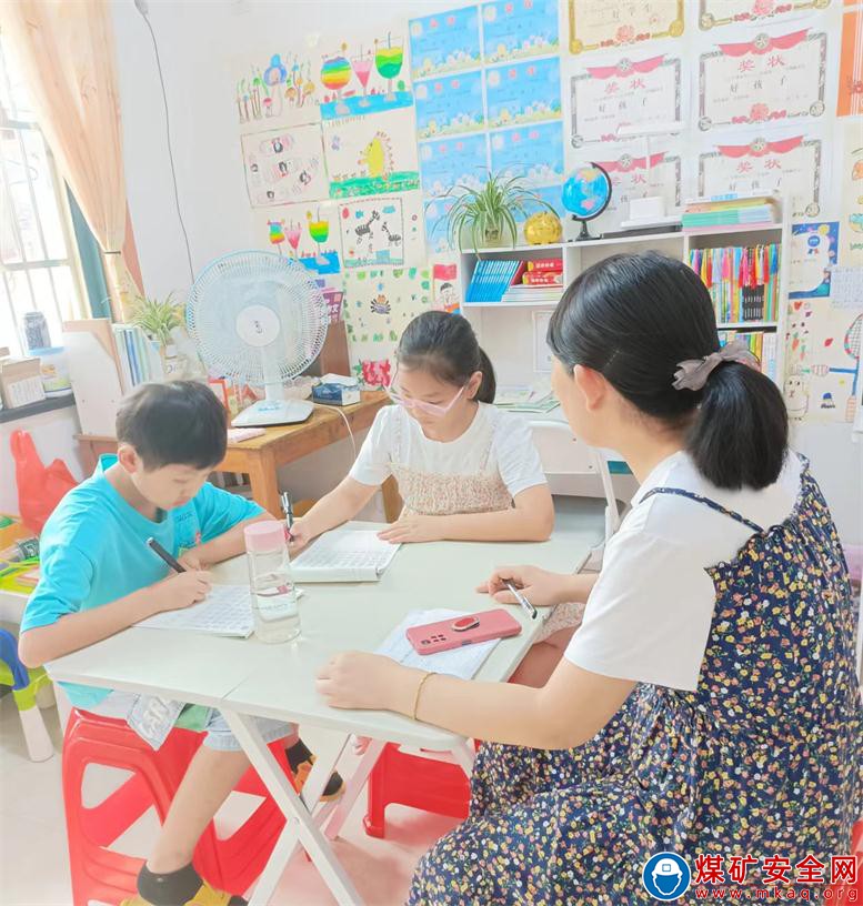 安徽廬江：福元小學再次開展暑期“護苗”安全大家訪活動