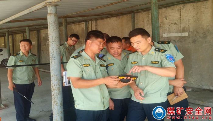 中煤新集公司救護大隊：開展救援裝備培訓 打造特色救援隊伍