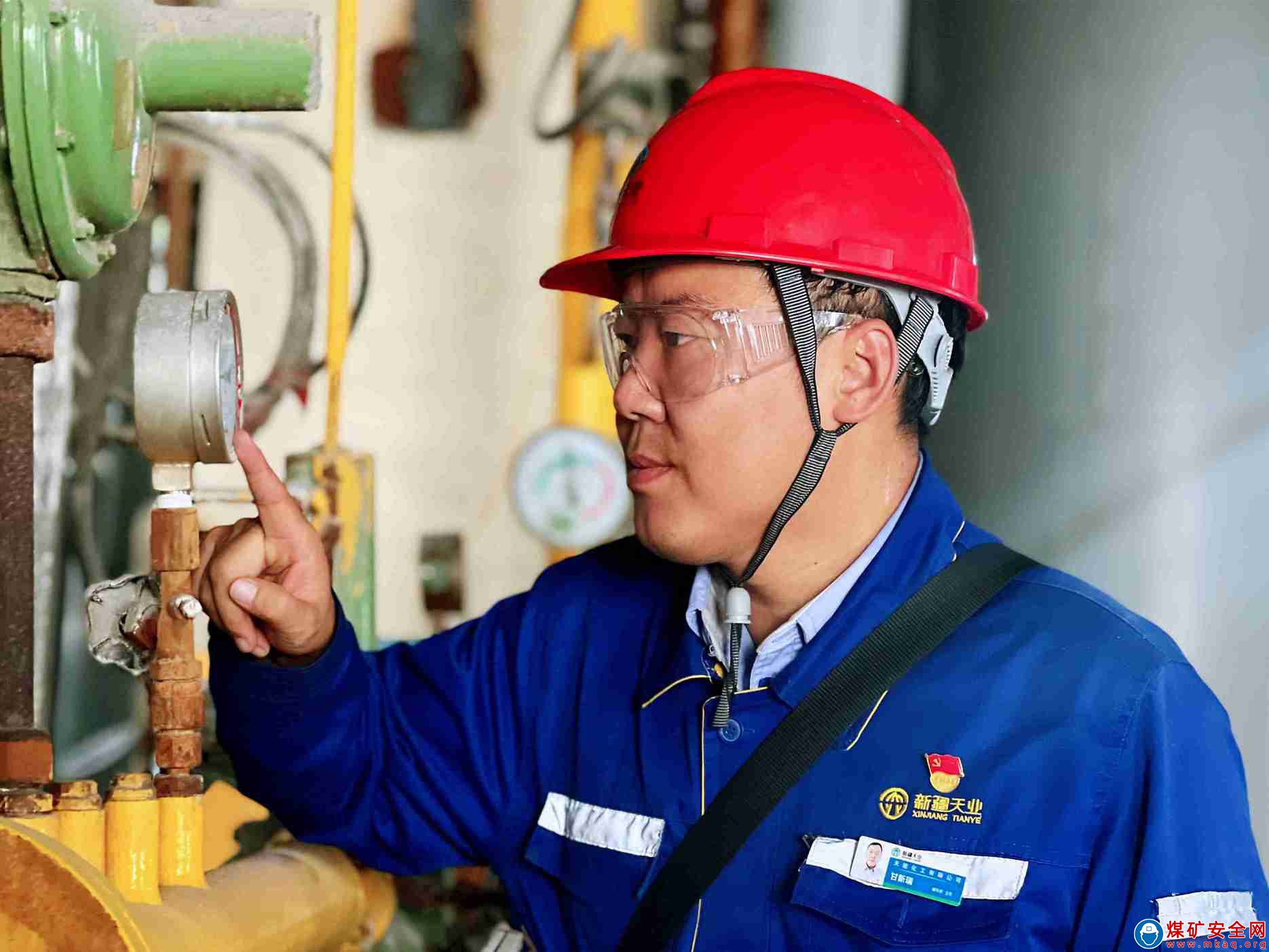 新疆天業天能化工有限公司化工廠熔鹽爐檢維修工作圓滿完成