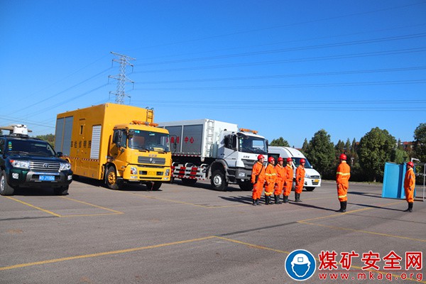 中煤新集公司救護大隊：強化應急救援裝備  提升綜合實戰能力