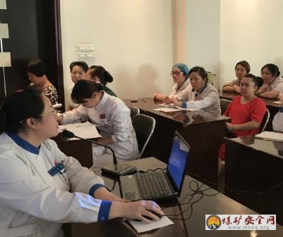 攀煤總醫院舉辦全院護理安全培訓
