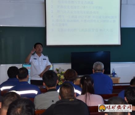 天業眾源勞務公司組織新員工開展消防安全培訓