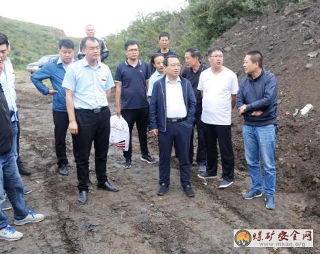 潞寧公司到孟家窯火區治理工程現場查看