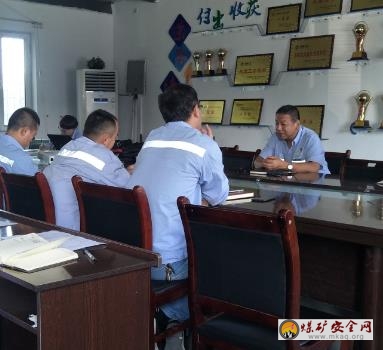 天業集團電石產業召開赴南疆支教人員歡送座談會