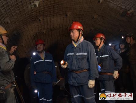 精準幫扶到頭麵-許宏勳