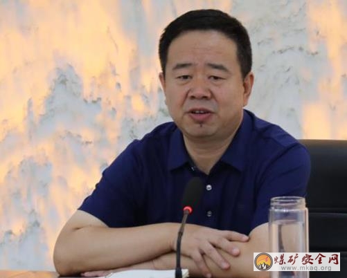 王玉寶到馬蘭礦督導安全“雙預控”工作