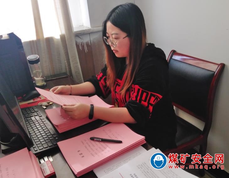 小峪煤業公司多措並舉築牢春節期間廉潔防線