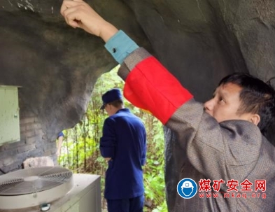 銅鼓縣文旅工作者守護景區“打卡”度假期