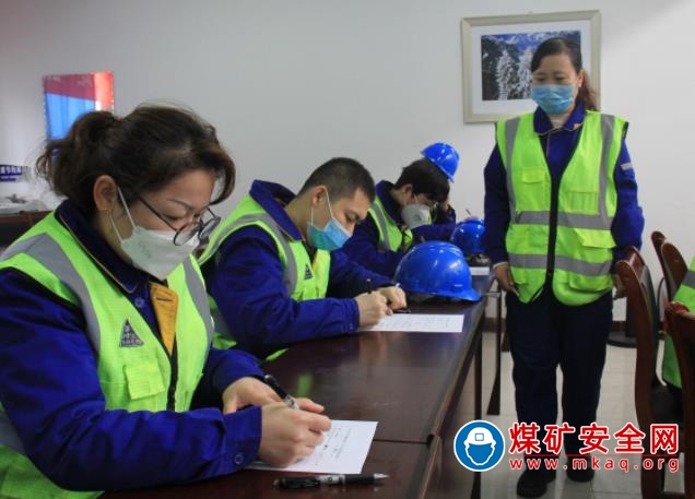天業集團天域新實200多名返崗職工進行崗前培訓  考試合格再上崗