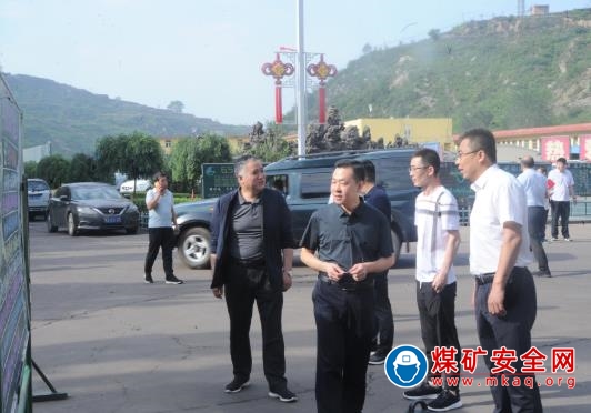 中興煤業公司開展世界環境保護日宣傳活動