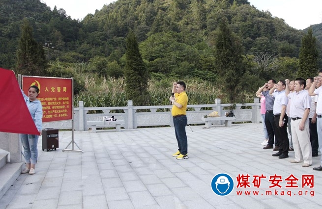 華錫集團再生、水電分公司開展 “踏尋革命足跡、樹牢初心使命”主題黨日活動