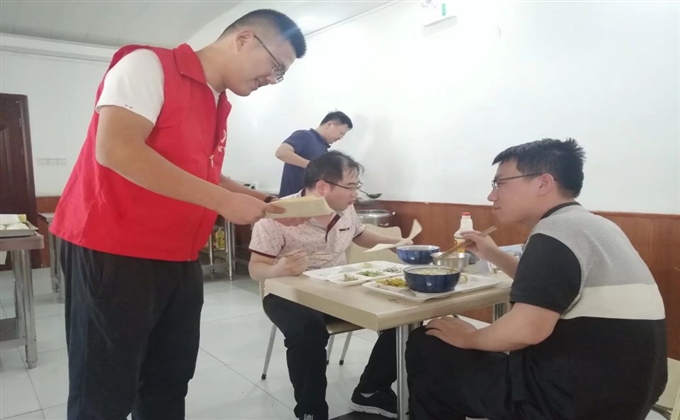 煤礦職工厲行節約 杜絕舌尖上的浪費