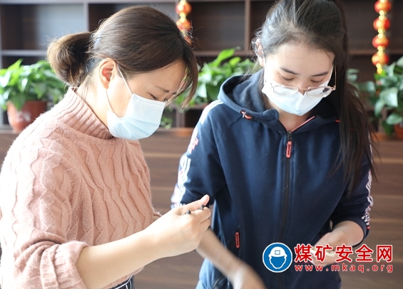 情暖春節  愛在礦區潞寧煤業開展包餃子迎春節活動