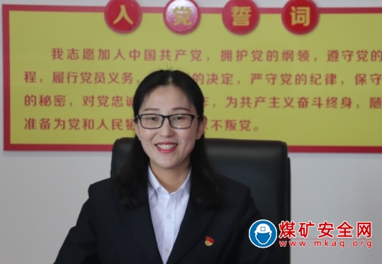 鶴煤三礦黨史“小課堂”贏得“大點讚”