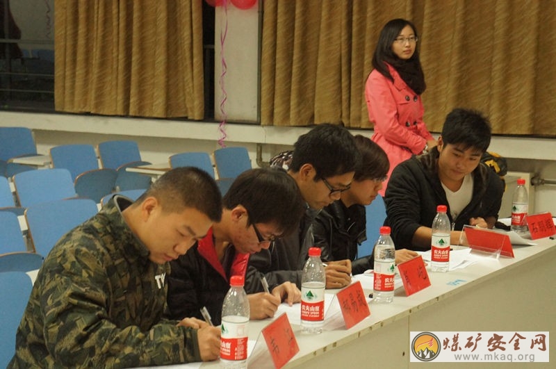 “配出我的風采”——中國礦業大學舉辦記者文化節之配音大賽