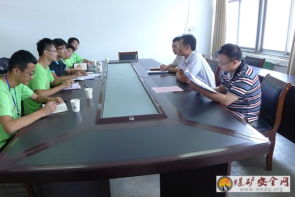 中國礦業大學機電工程學院青協暑期社會實踐團前往滕州市殘疾人聯合會召開關於聾啞人就業座談會