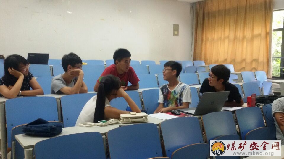 中國礦業大學信電學院省運會誌願者實踐團隊開展