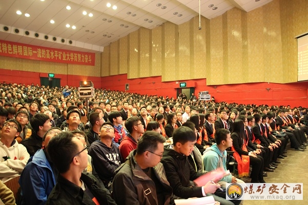 機電工程學院在2014-2015年度校優秀學生表彰大會中喜獲佳績