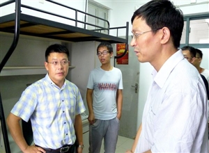 中國礦業大學機電學院領導深入宿舍看望2015級新生