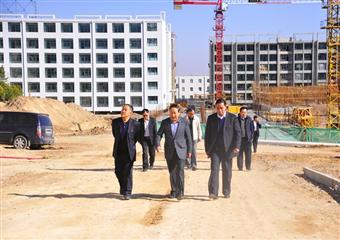 集團黨委副書記、紀委書記孫宏波一行深入潞寧調研