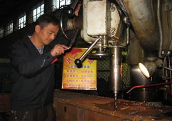 攀煤大寶頂礦立足崗位奉獻彰顯黨員風采