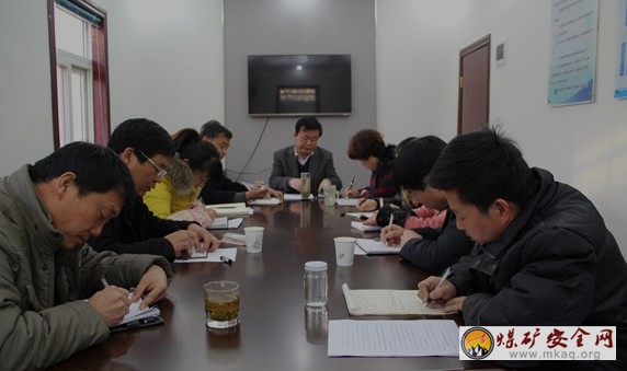 “點亮礦大”——電力學院青年誌願者協會為愛眼護眼係列活動進行宣傳