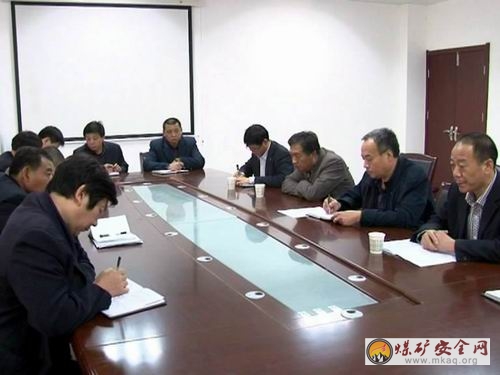 澄合礦業二礦分公司領導與職工麵對麵話安全促發展