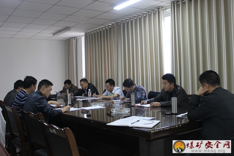 古敘煤田宏達煤業黨總支召開擴大會議專題研究安全工作