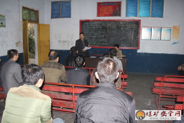 “說安全 講案例”魯班山南礦安全宣講小組在行動