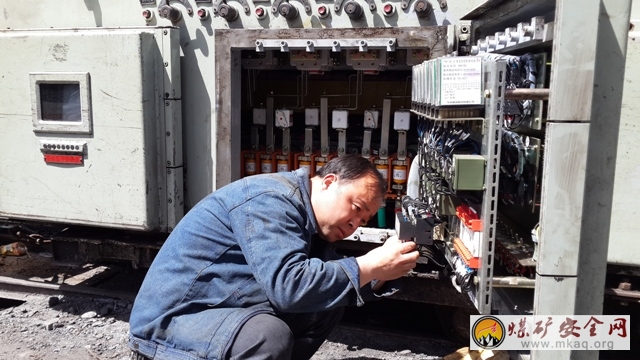 陝煤建司瑞能煤業精修細檢 確保新工作麵運轉安全