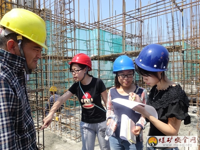 力建學院2012級工管與礦建黨支部暑期社會實踐活動圓滿完成