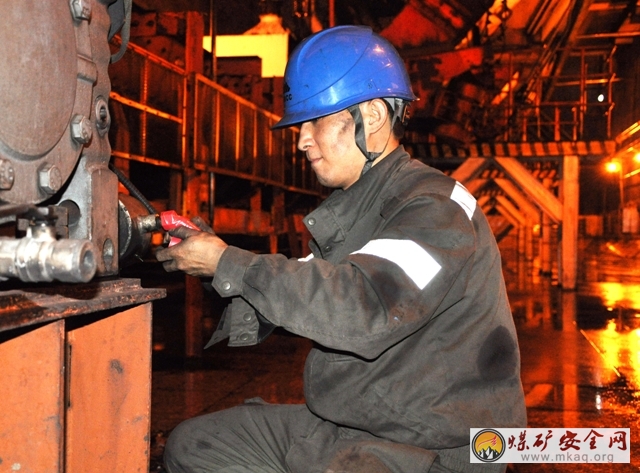 神華寧煤集團煤化工分公司公用工程管理處:零拖延 除隱患