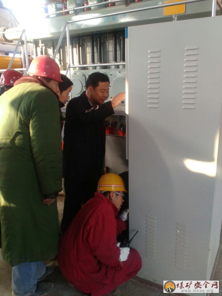 新生能源公司低濃度擴容機組進入調試階段