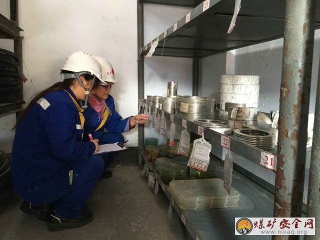 天業化工公司盤活資金有妙招 為滯存物資找“婆家”
