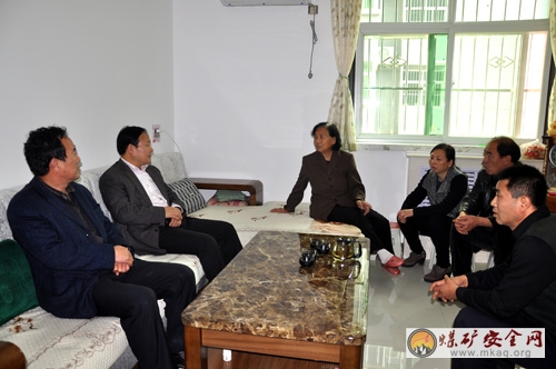 慰問重病職工家屬 傳遞企業關愛溫暖