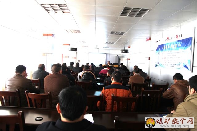 華錫集團公司舉辦物資信息管理係統使用培訓班