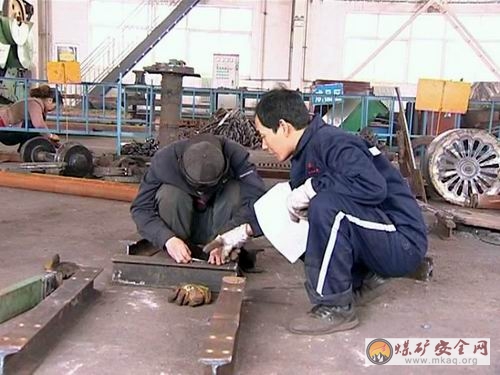 澄合礦業二礦分公司細算成本賬降能耗