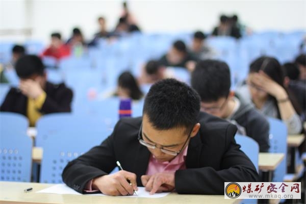 電力學院協辦第五屆趣味數學智力賽