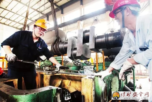 甲醇廠有個小夥叫馮曉超--他用“充實”詮釋辛苦