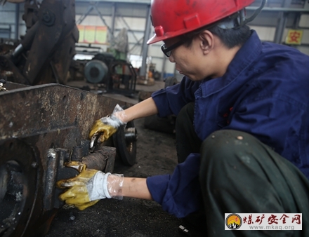董礦分公司打出降本增效組合拳